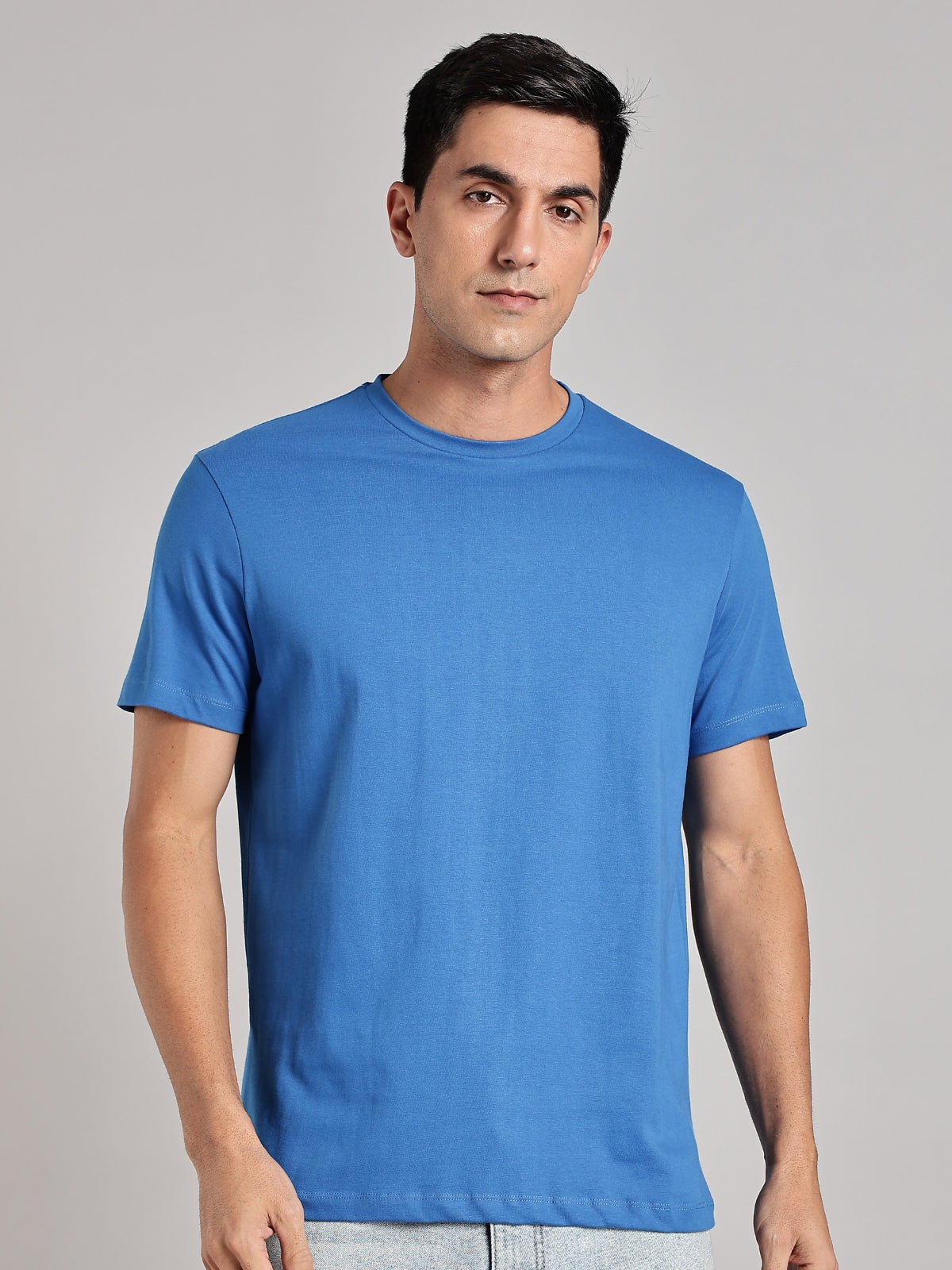 Solid Men's Soft Premium 100% Cotton Crew T-shirt Patience Ready Royal Blue