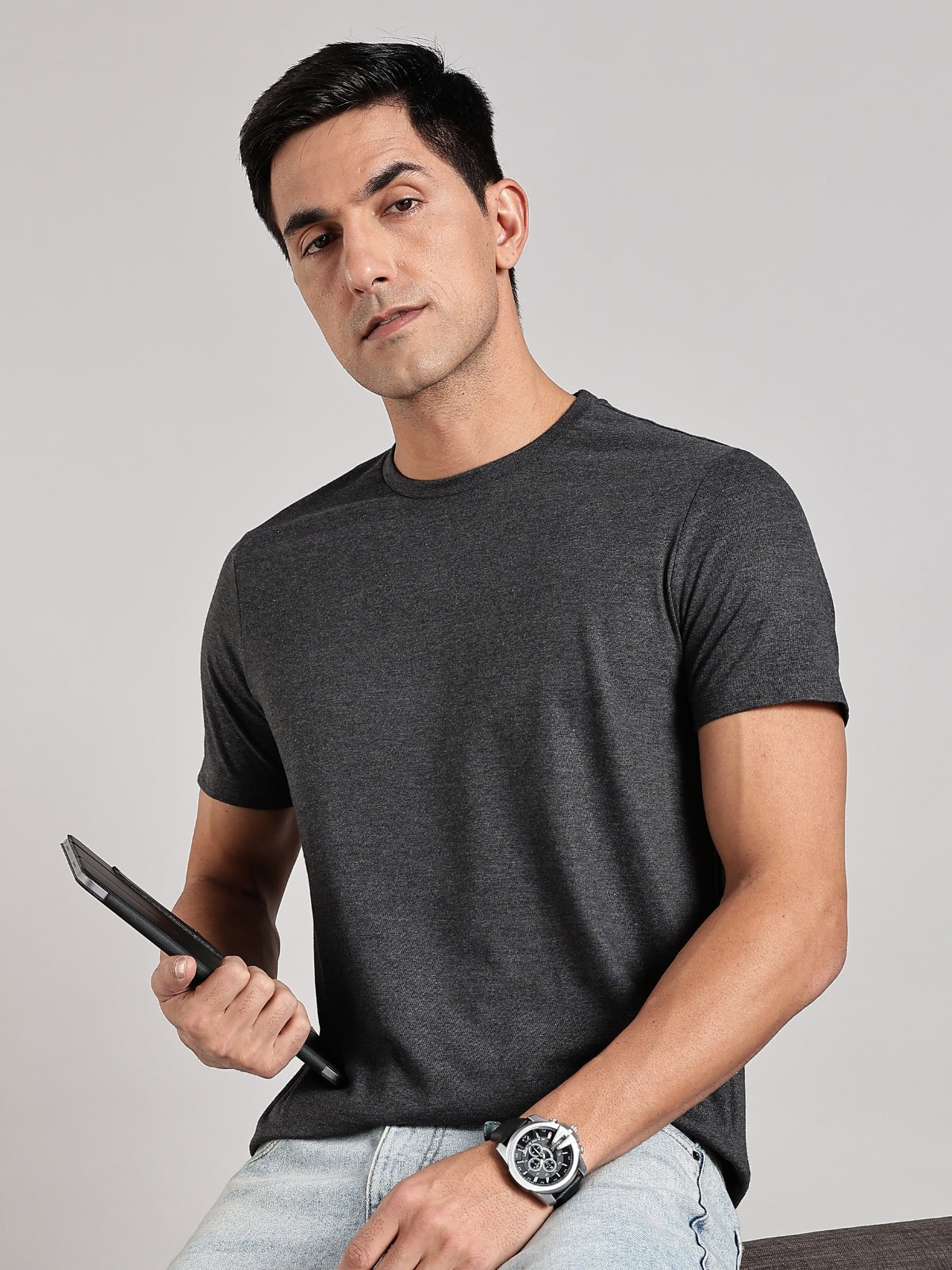 Solid Men's Soft Premium 100% Cotton Crew T-Shirt Greasy Grey