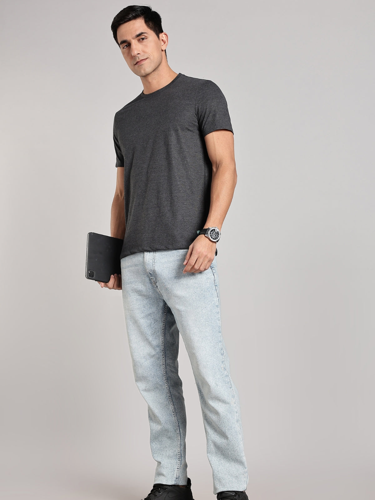 Solid Men's Soft Premium 100% Cotton Crew T-Shirt Greasy Grey
