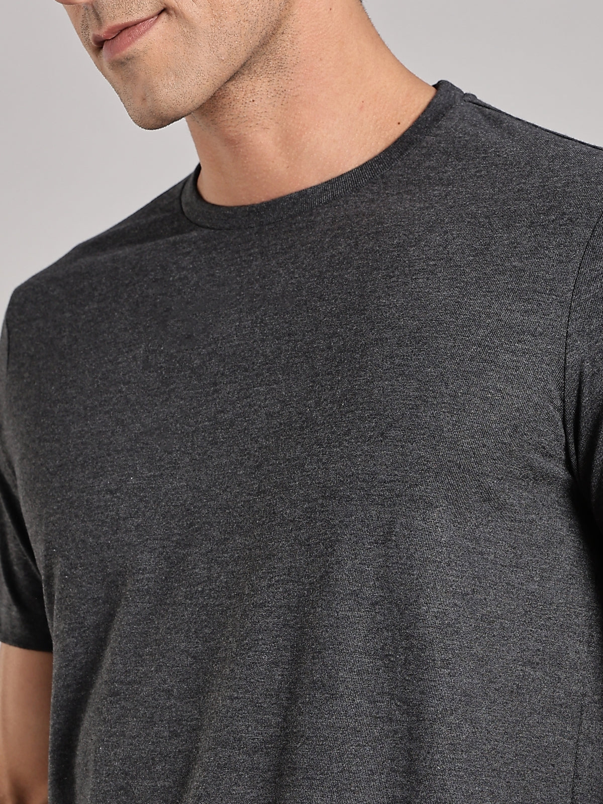 Solid Men's Soft Premium 100% Cotton Crew T-shirt Fly Greasy Grey