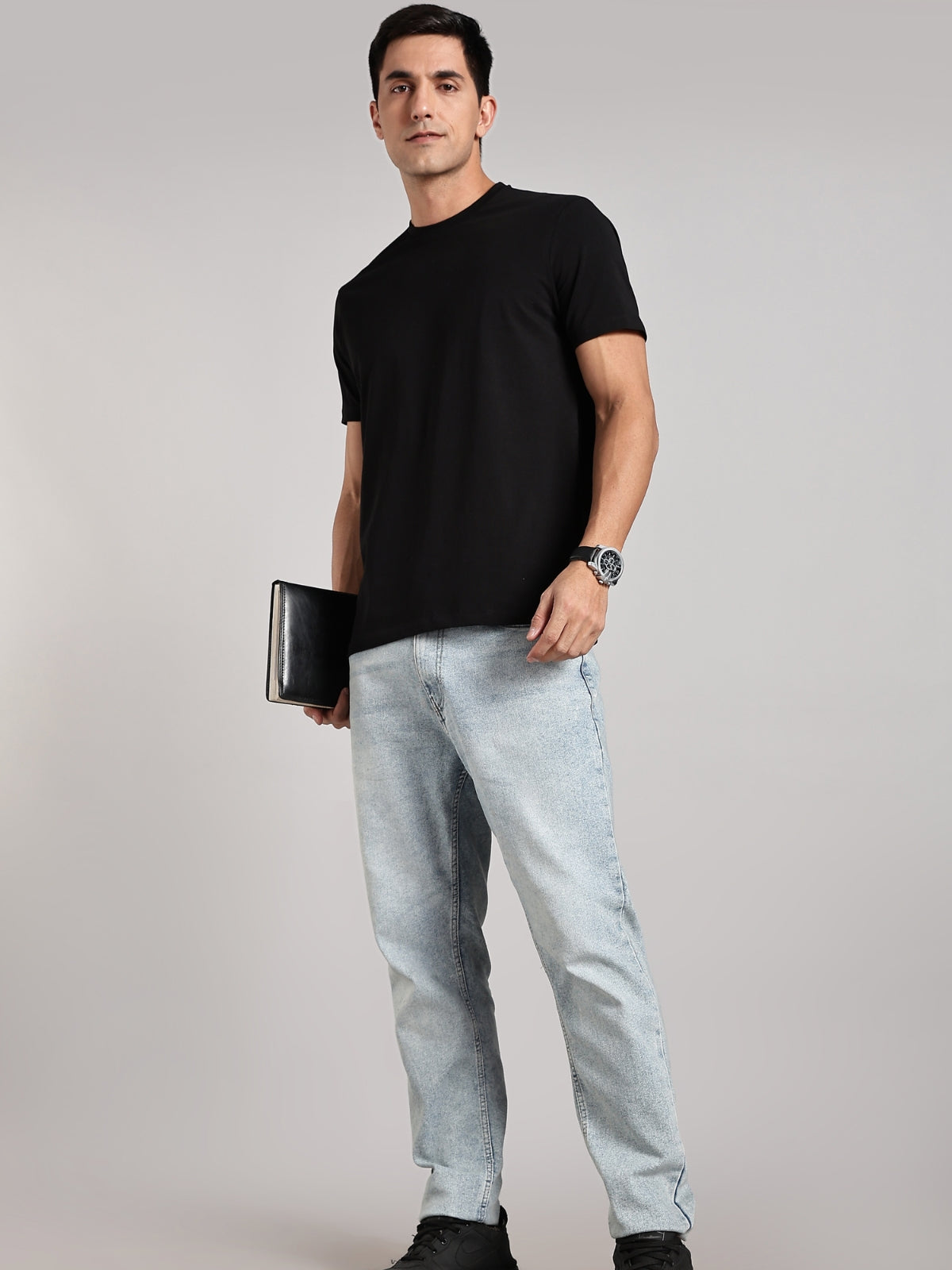 Solid Men's Premium Muscle Fit Cotton Crew T-Shirt Brave Black