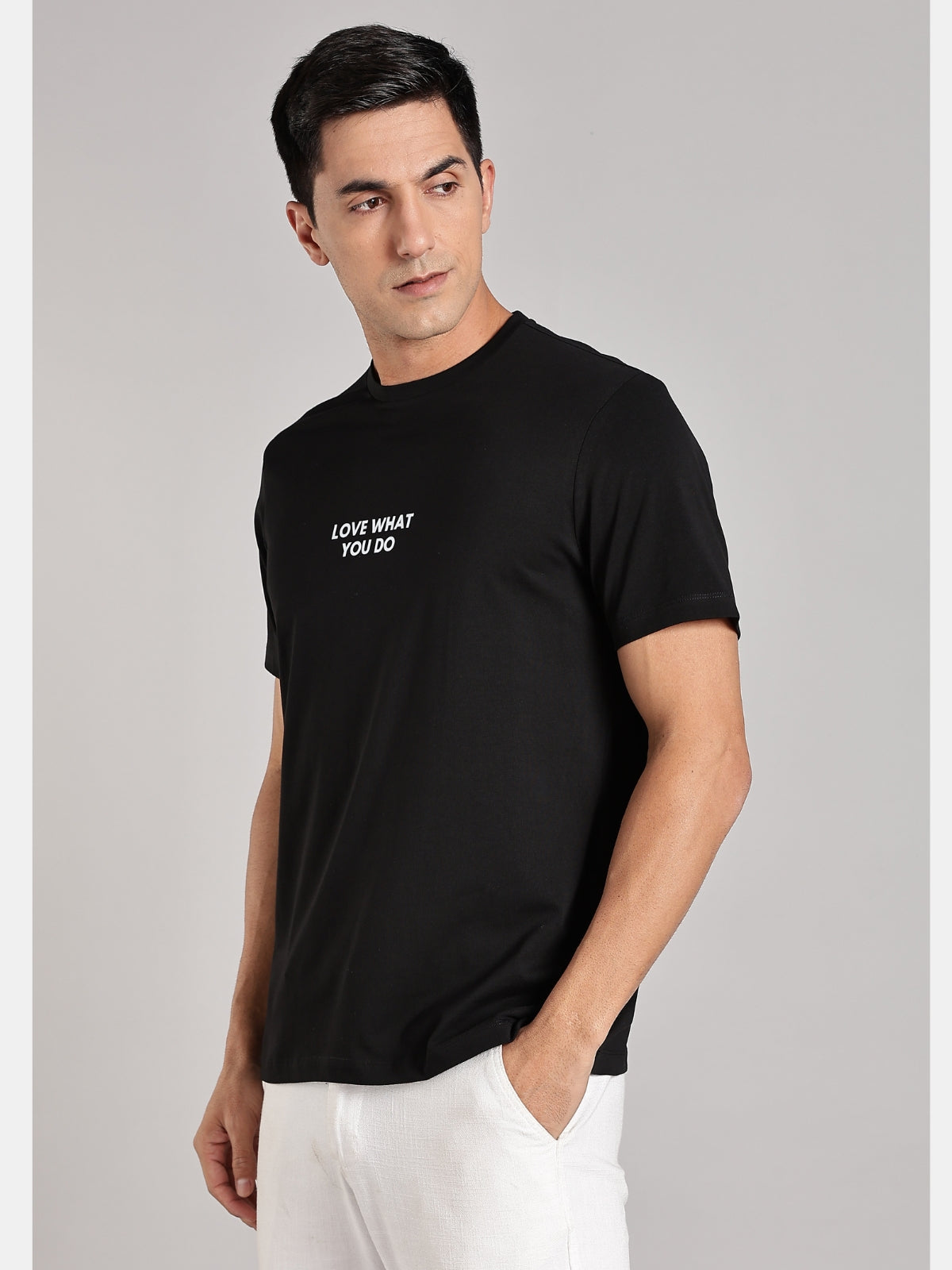 Solid Men's Premium Muscle Fit Cotton Crew T-shirt Love What You Do Brave Black