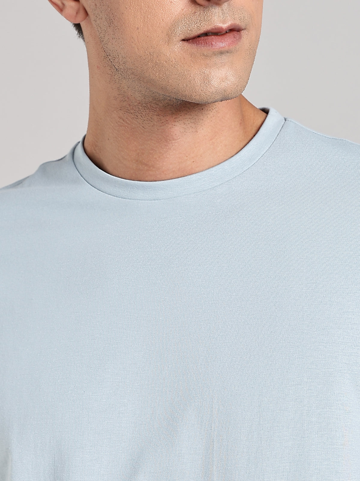 Solid Men's Premium Muscle Fit Cotton Crew T-shirt Love What You Do Bubble Blue