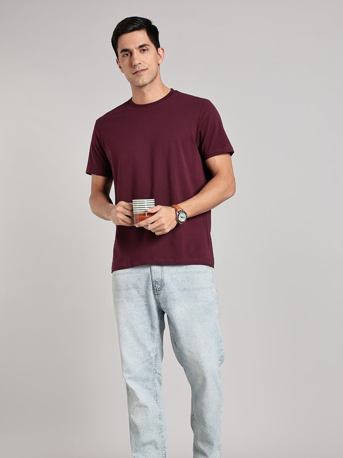 Solid Men's Premium Muscle Fit Cotton Crew T-Shirt Workday Wine