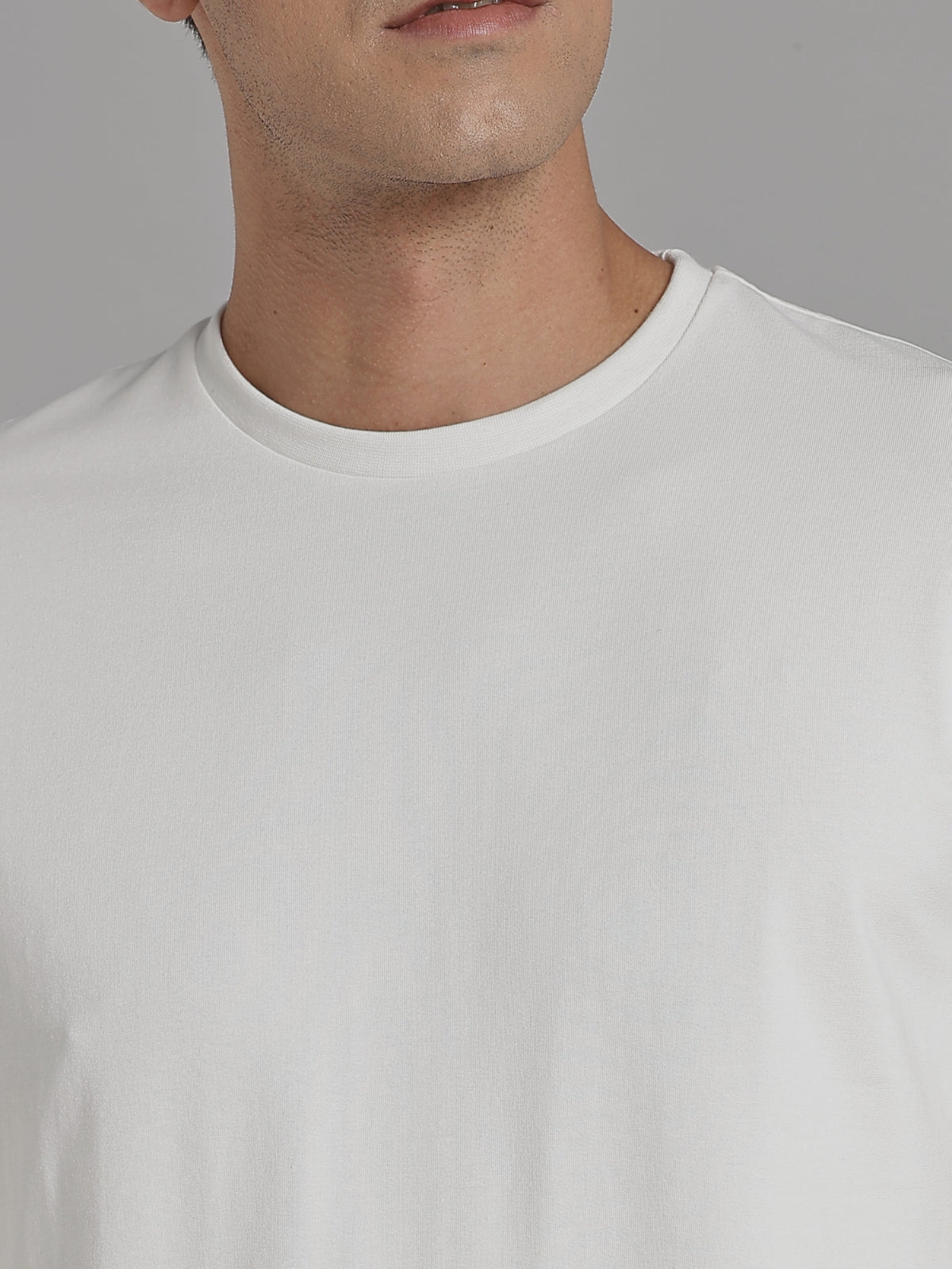 Solid Men's Premium Muscle Fit Cotton Crew T-shirt Creative Chalk White