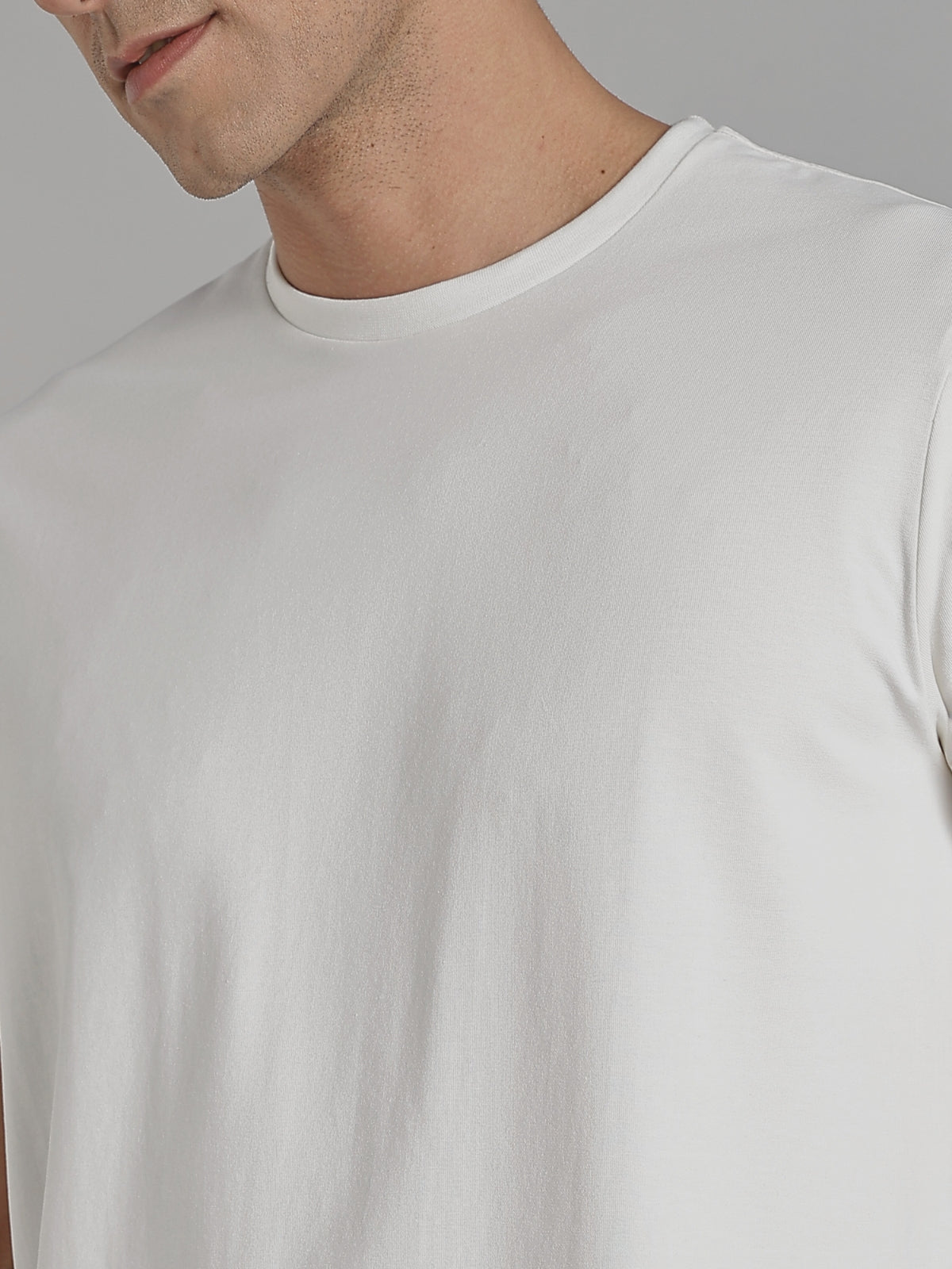 Solid Men's Premium Muscle Fit Cotton Crew T-shirt Creative Chalk White